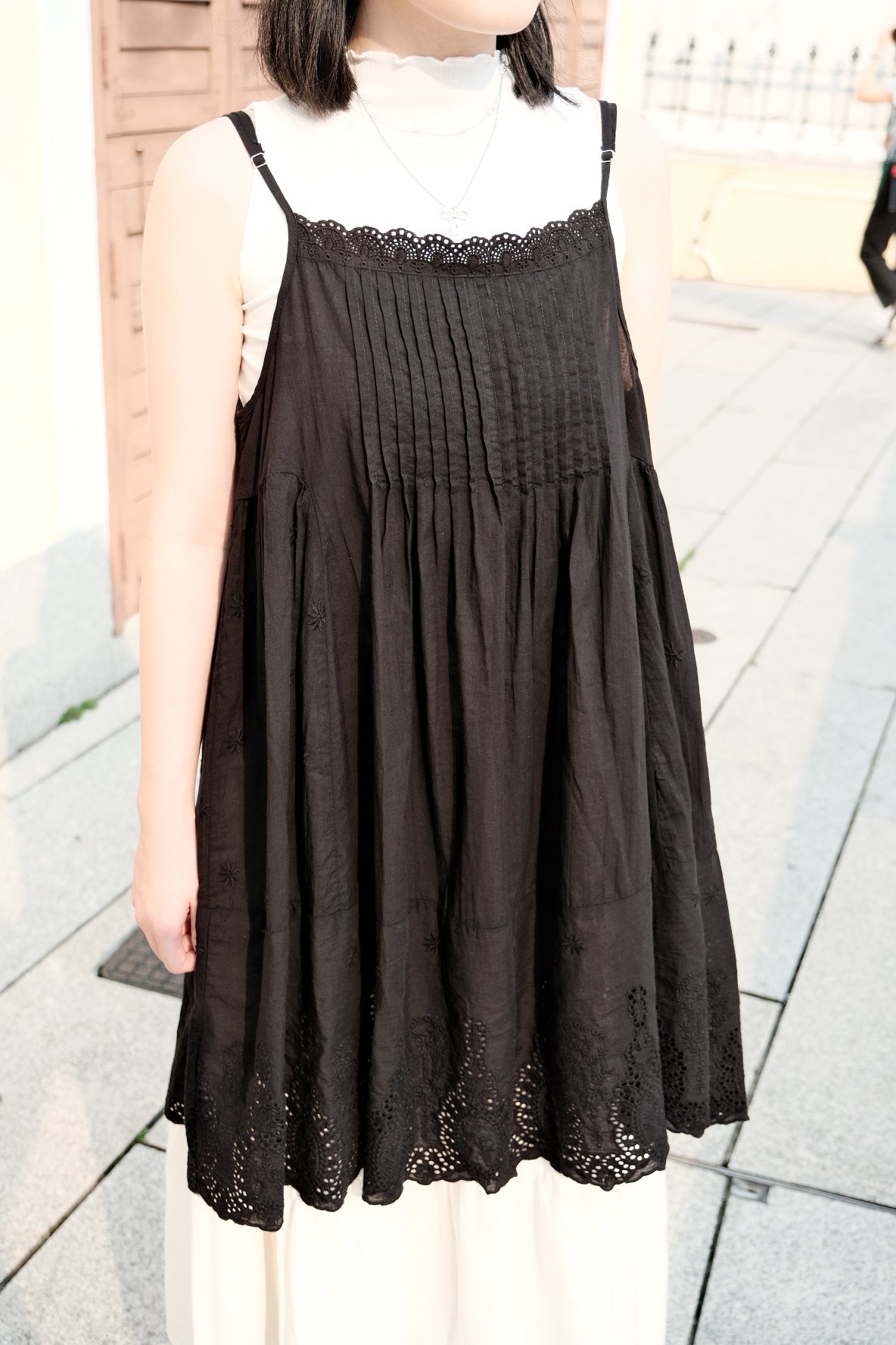 Soft Lace Layered Sleeveless Dress