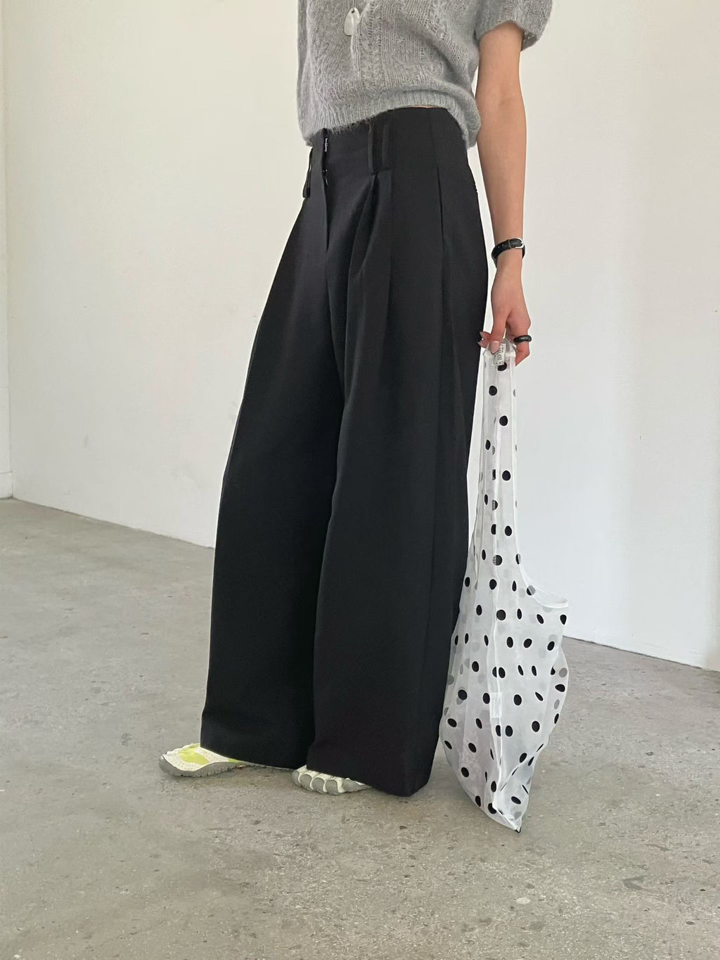 High-waist Wide-leg Trousers