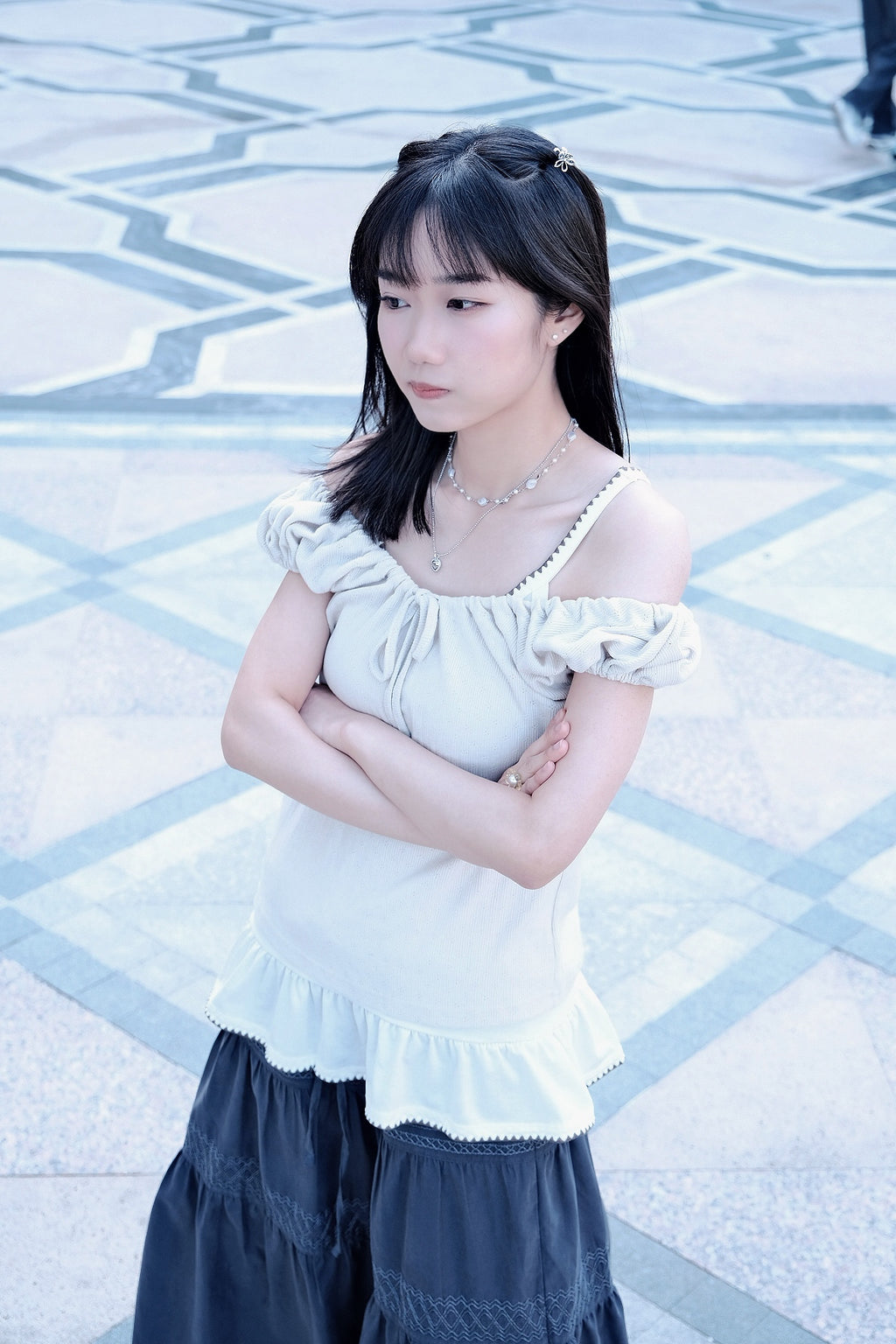 Drawstring Puff-Sleeve Top